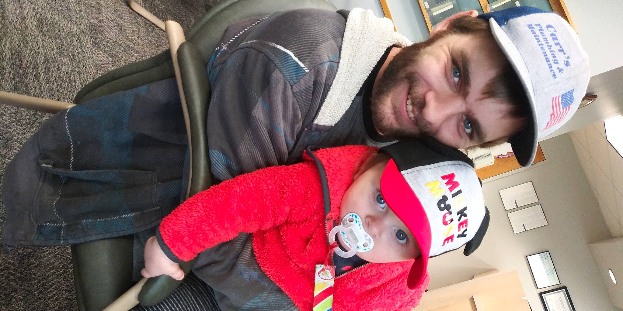 Mateo is registered to the contest to win money with this photo: child, headwear, joy, person
