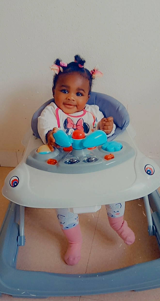 Grâce Daniella a rejoint le concours — aidez-le/la à gagner de superbes lots ! baby, baby_products, baby_toddler_clothing, baby_toys, fictional_character, joy, person, pink, plastic, product, toy