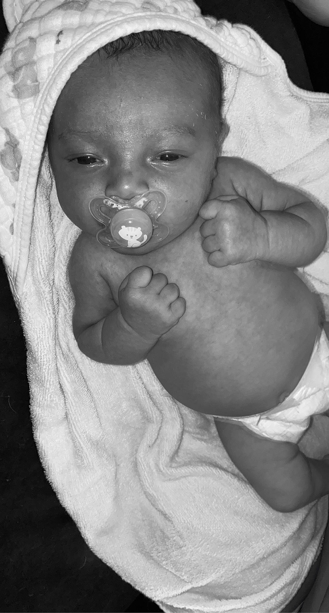 Kaylynn joined the competition — help win amazing prizes! arm, black, cheek, chin, eye, eyebrow, face, hair, hand, head, human_body, iris, lip, mouth, neck, nose, person, photograph, skin, stomach