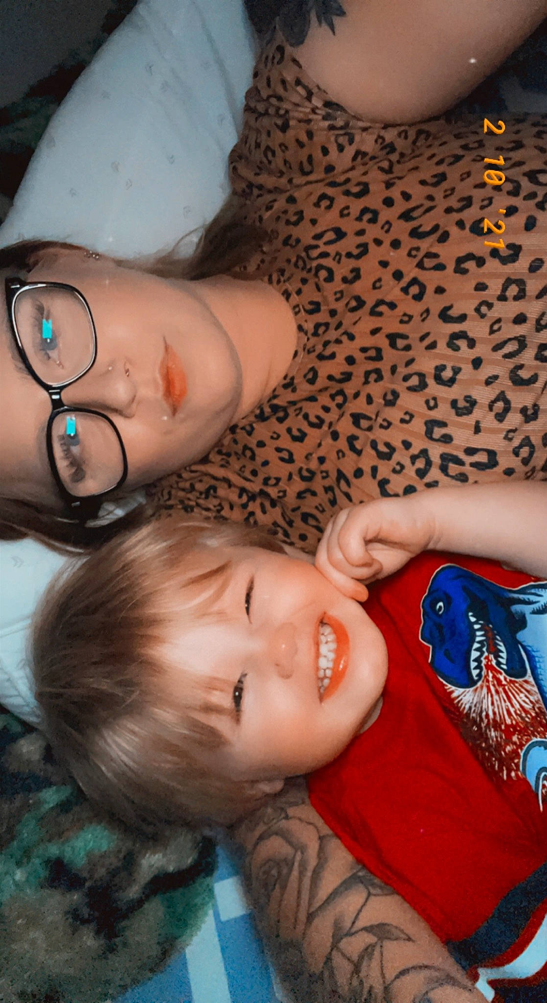 Greysen is registered to the contest to win money with this photo: cheek, chin, eye, eyebrow, eyelash, finger, forehead, fun, gesture, hairstyle, happy, headwear, human, jaw, joy, lip, mouth, neck, nose, organ