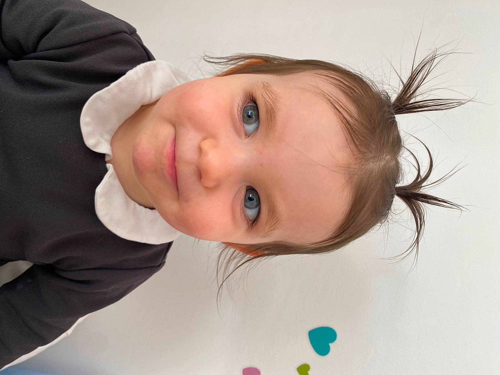 Kamélya participe au concours pour gagner de l'argent avec cette photo : blond, cheek, child, eyebrow, eyelash, flash_photography, hair, happy, hat, iris, joy, lip, neck, nose, person, portrait, portrait_photography, skin, sleeve, smile