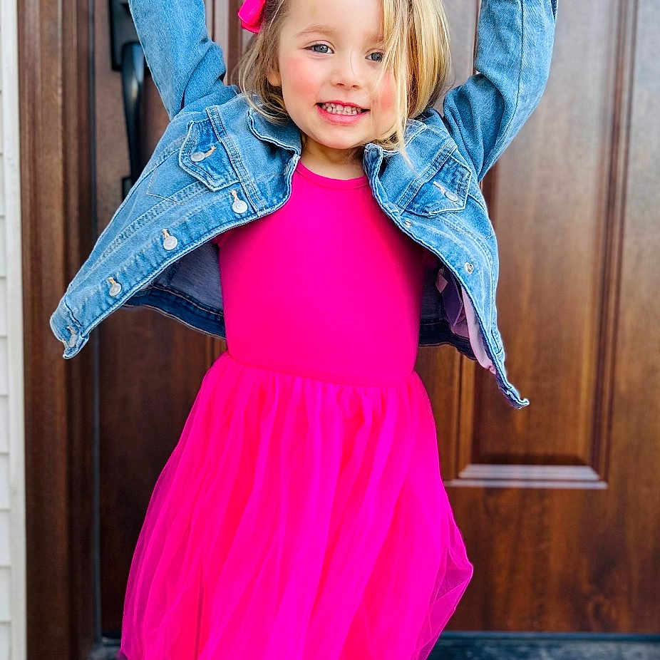 Emery is registered to the contest to win money with this photo: accessories, blazer, blonde, blouse, bodypart, boot, brick, brownhair, cape, child, clothing, coat, costume, dancing, door, doormat, dress, eveningdress, face, fashion