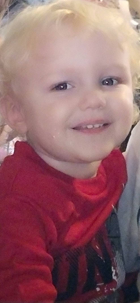 Jonah is registered to the contest to win money with this photo: baby, cheek, chin, close_up, ear, eyebrow, forehead, fun, happy, iris, jaw, joy, lip, magenta, mouth, nose, person, pink, skin, smile