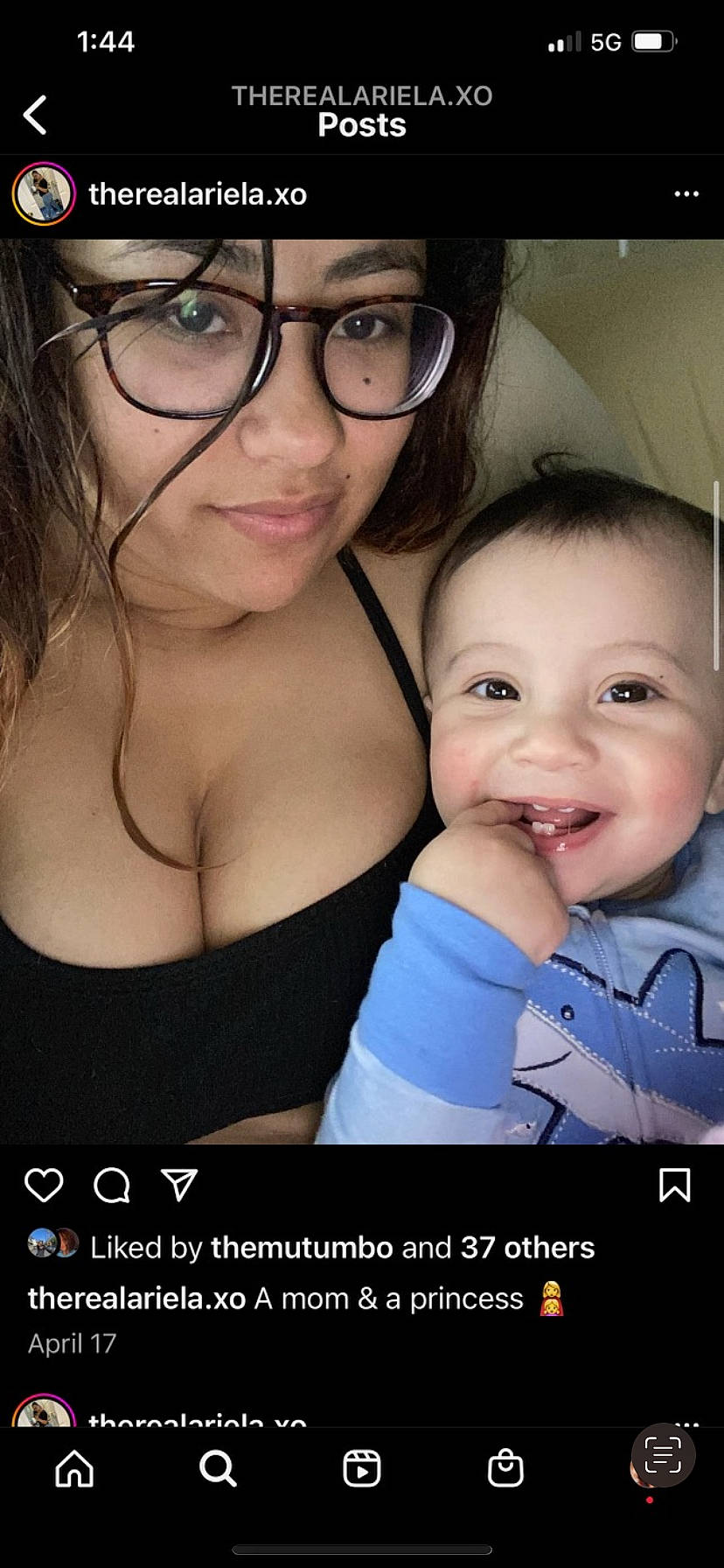 Gabriela is registered to the contest to win money with this photo: cheek, chin, eye, eyebrow, eyelash, face, flash_photography, forehead, glasses, hair, happy, iris, jaw, lip, mouth, nose, organ, person, skin, smile