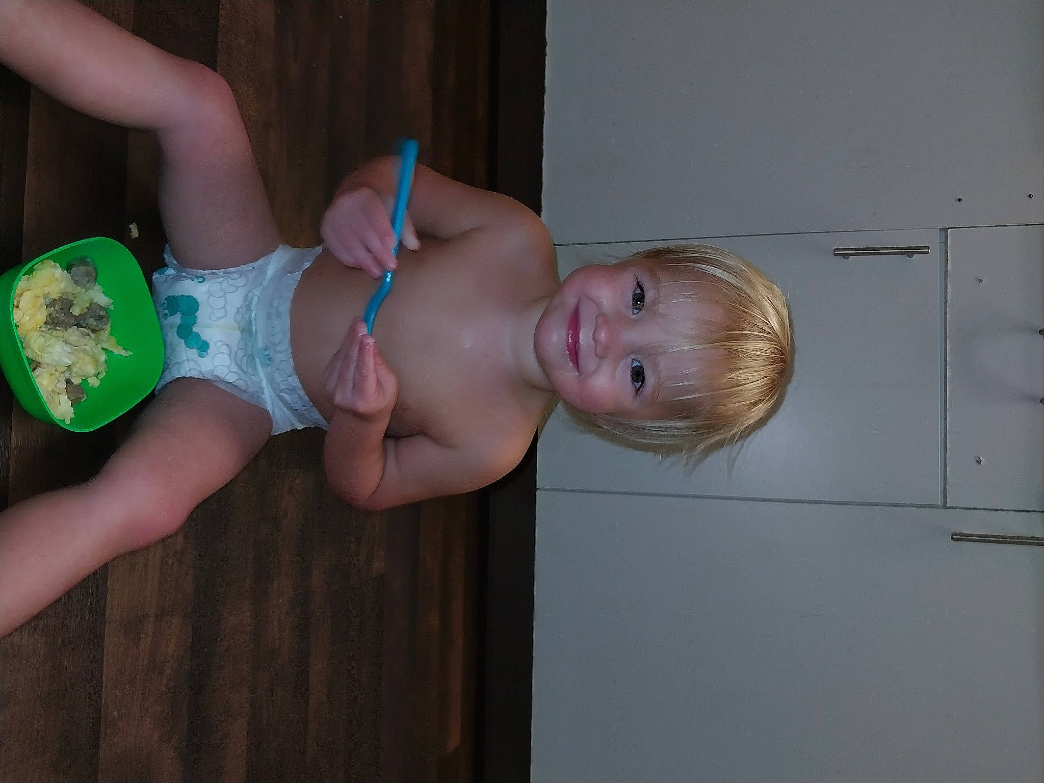 Legend is registered to the contest to win money with this photo: abdomen, baby, baby_toddler_clothing, chest, child, diaper, elbow, fun, glasses, human_body, human_leg, joint, joy, knee, person, smile, stomach, thigh, thumb, toddler