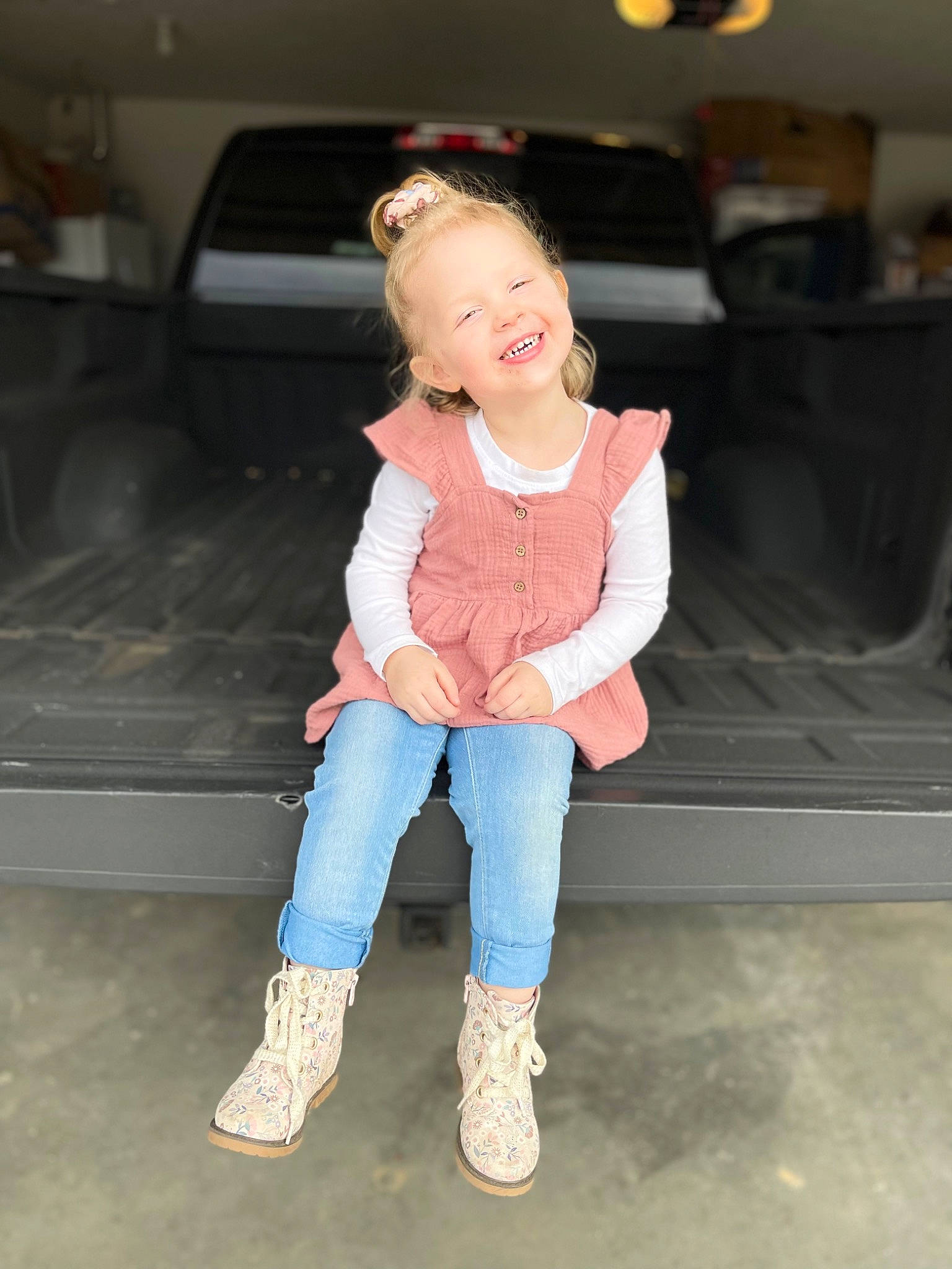 Everleigh is registered to the contest to win money with this photo: child, denim, flash_photography, foot, footwear, fun, happy, human_leg, jeans, joy, knee, leg, leisure, lip, luxury_vehicle, person, sandal, sitting, sleeve, sock