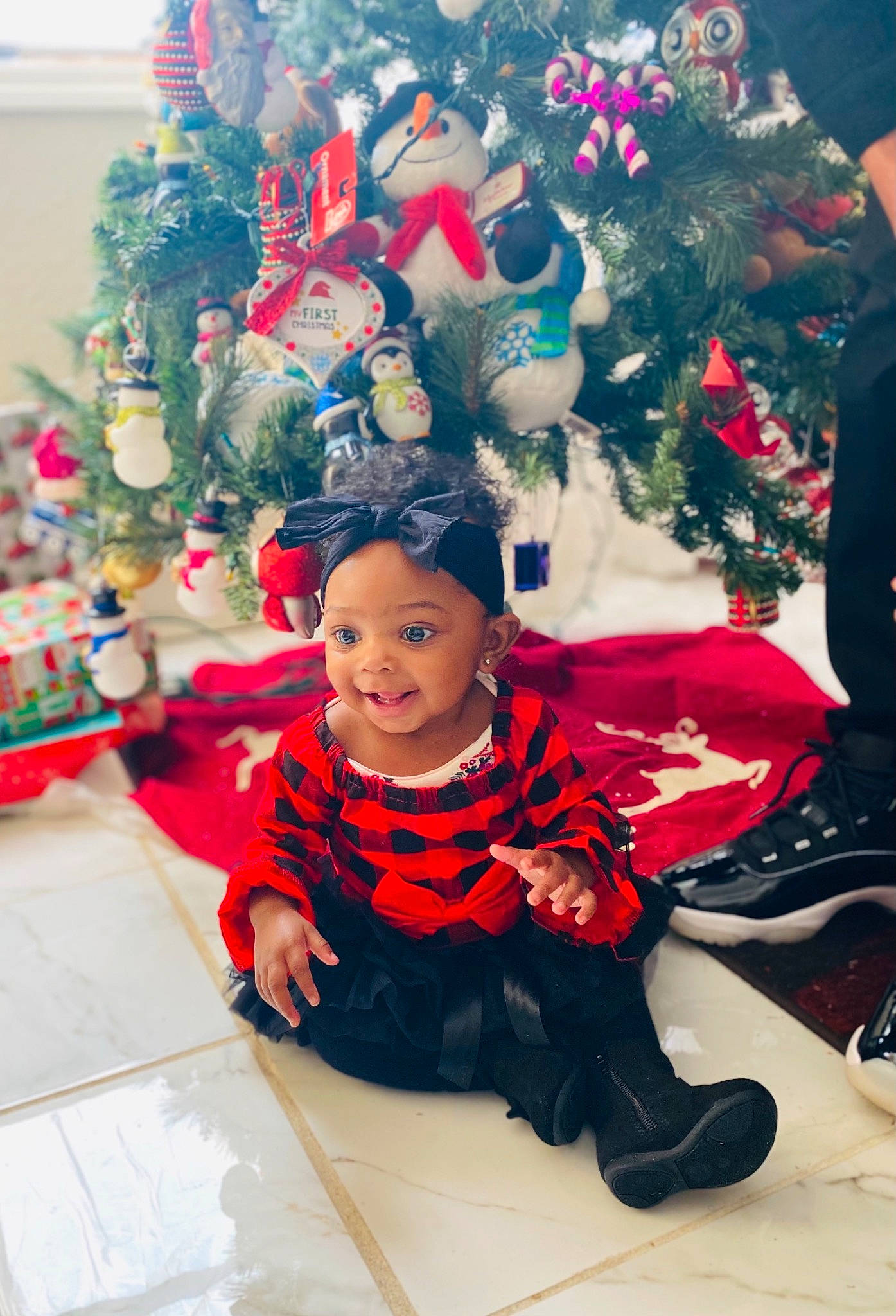 Kassidy joined the competition — help win amazing prizes! carmine, christmas, christmas_decoration, christmas_eve, christmas_ornament, christmas_tree, costume, costume_accessory, costume_hat, event, festival, headwear, holiday, holiday_ornament, interior_design, ornament, party_supply, person, red, toy