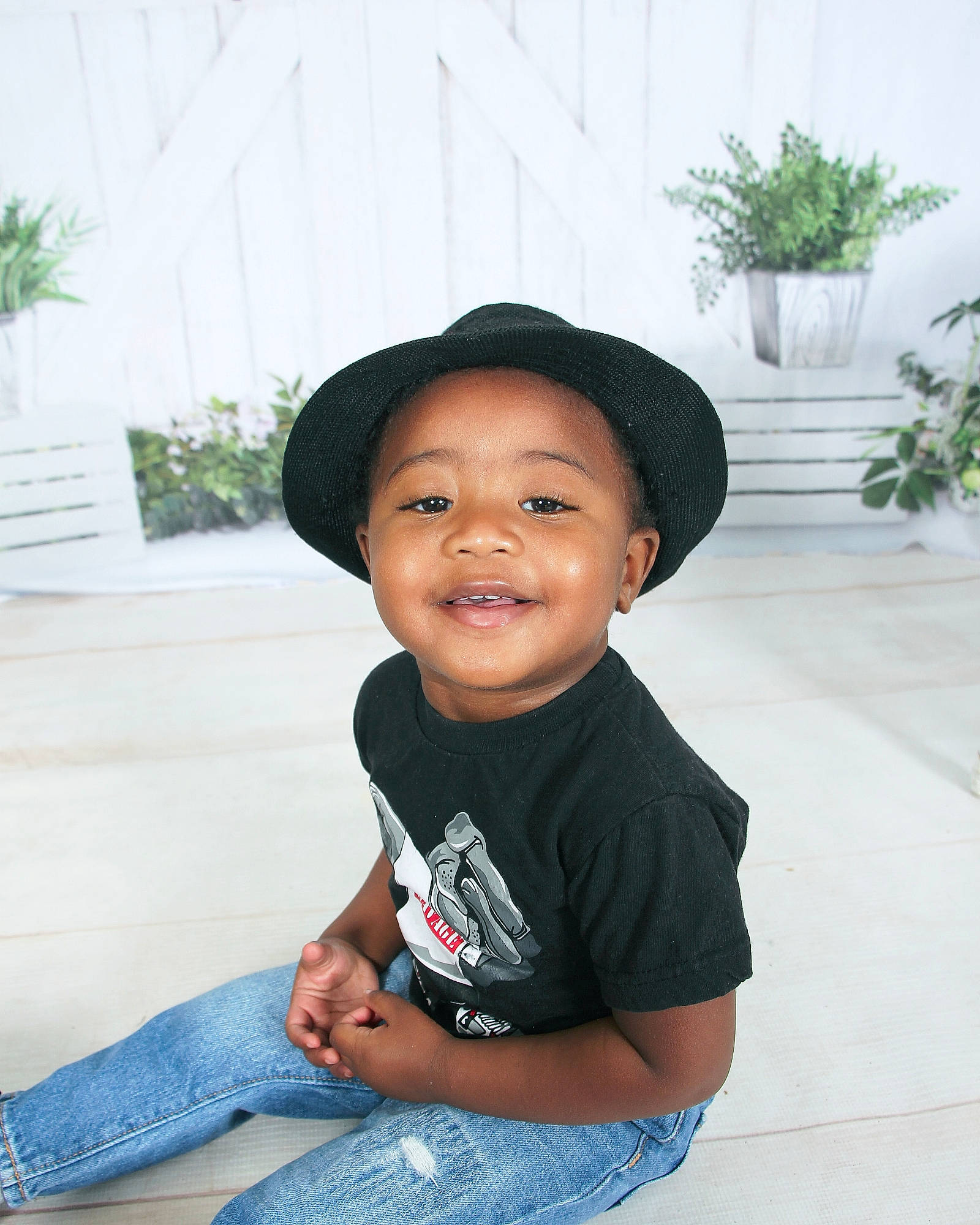 Kaidence joined the competition — help win amazing prizes! black_hair, cap, chin, clothing, cool, face, flash_photography, flowerpot, grass, hairstyle, happy, hat, houseplant, joy, lip, person, plant, skin, sleeve, smile