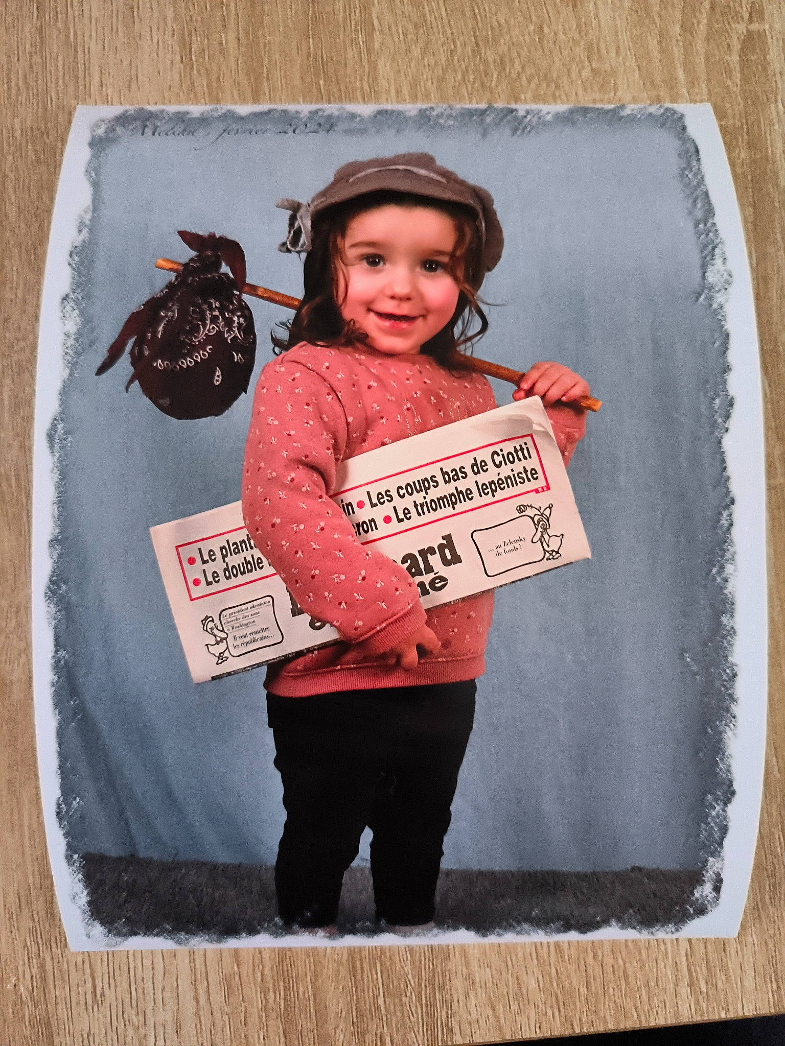 Méliha participe au concours pour gagner de l'argent avec cette photo : advertising, art, carmine, child, fashion_accessory, font, fun, hairstyle, happy, head, headwear, illustration, joy, outerwear, pattern, person, pink, product, sleeve, smile