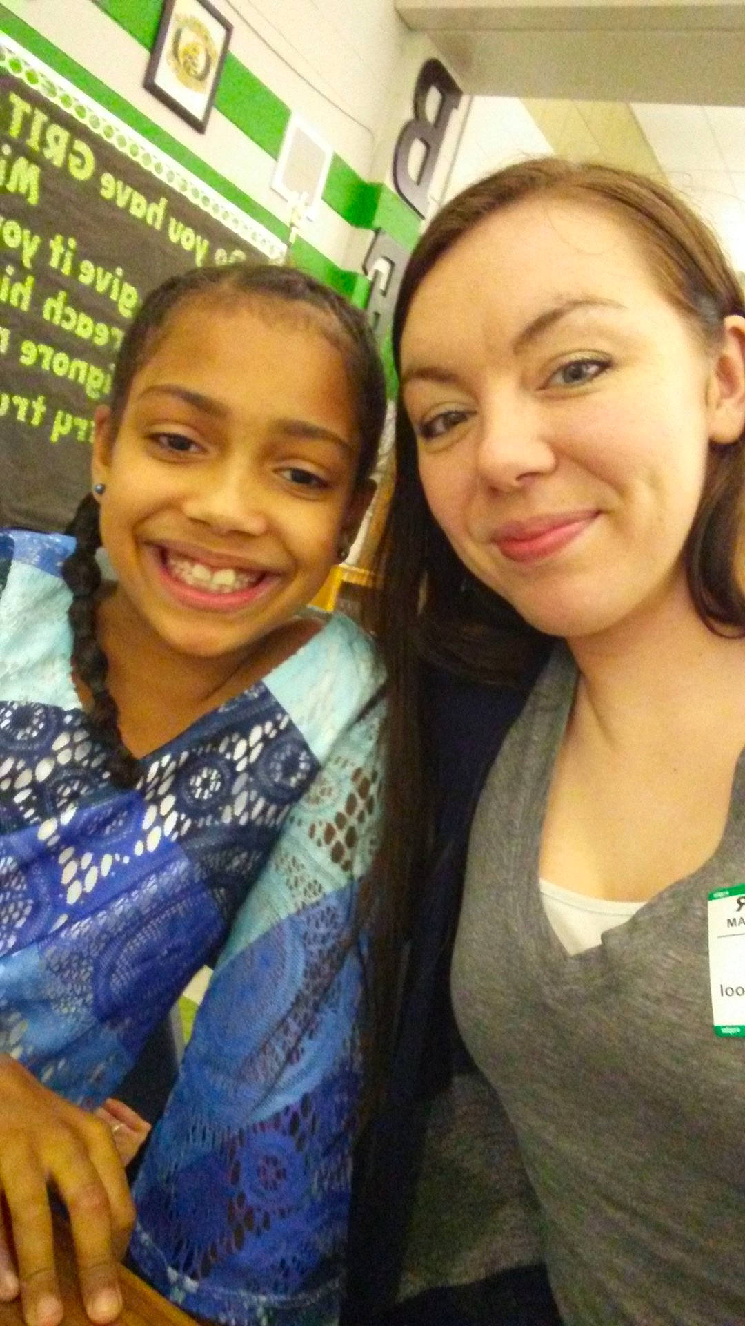 Kya is registered to the contest to win money with this photo: beauty, brown_hair, day, eyebrow, face, friendship, fun, girl, hair, hairstyle, head, human_hair_color, iris, joy, long_hair, product, selfie, skin, smile, socialite