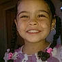 Aliyah participe au concours pour gagner de l'argent avec cette photo :