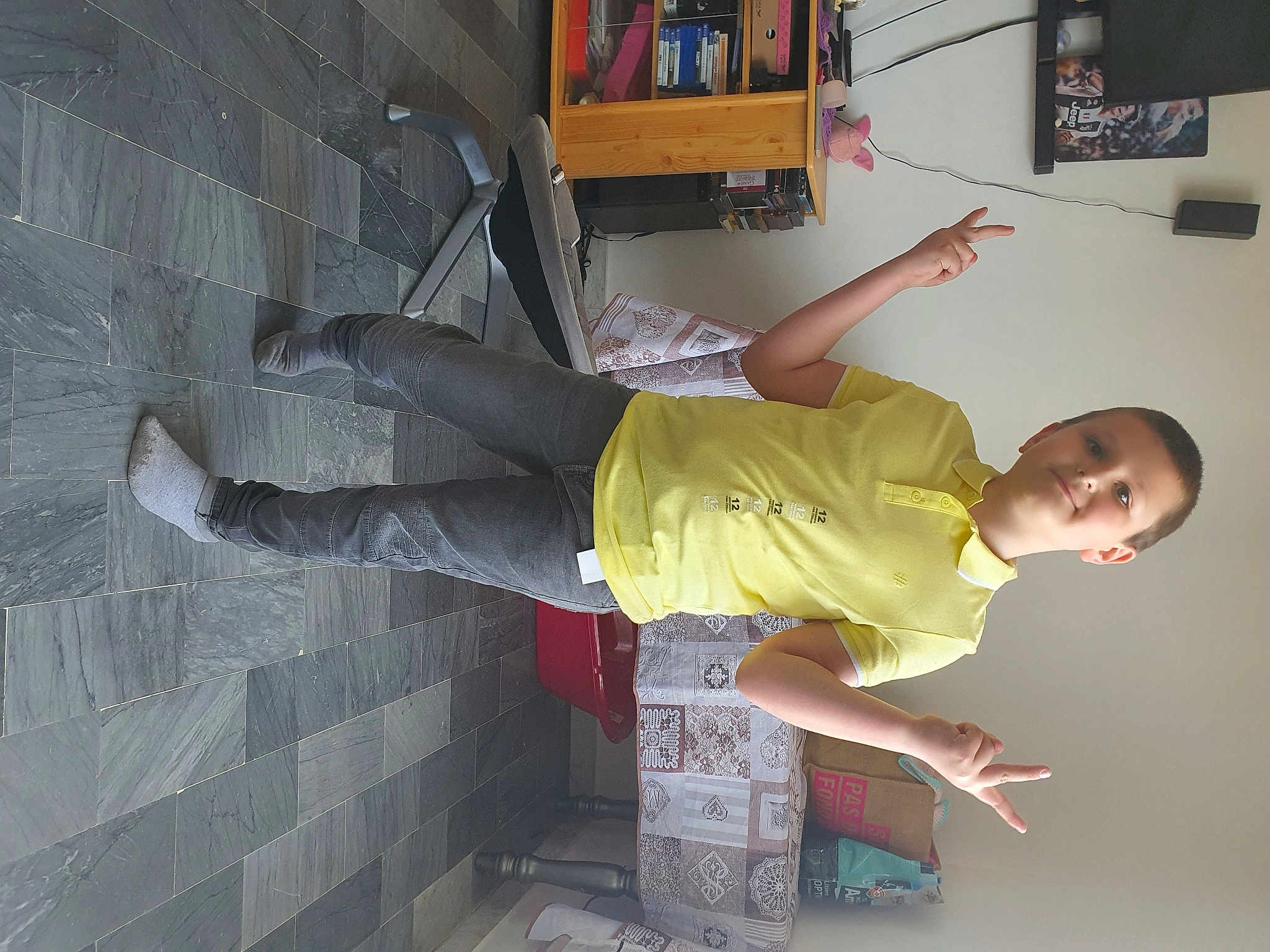Yanis