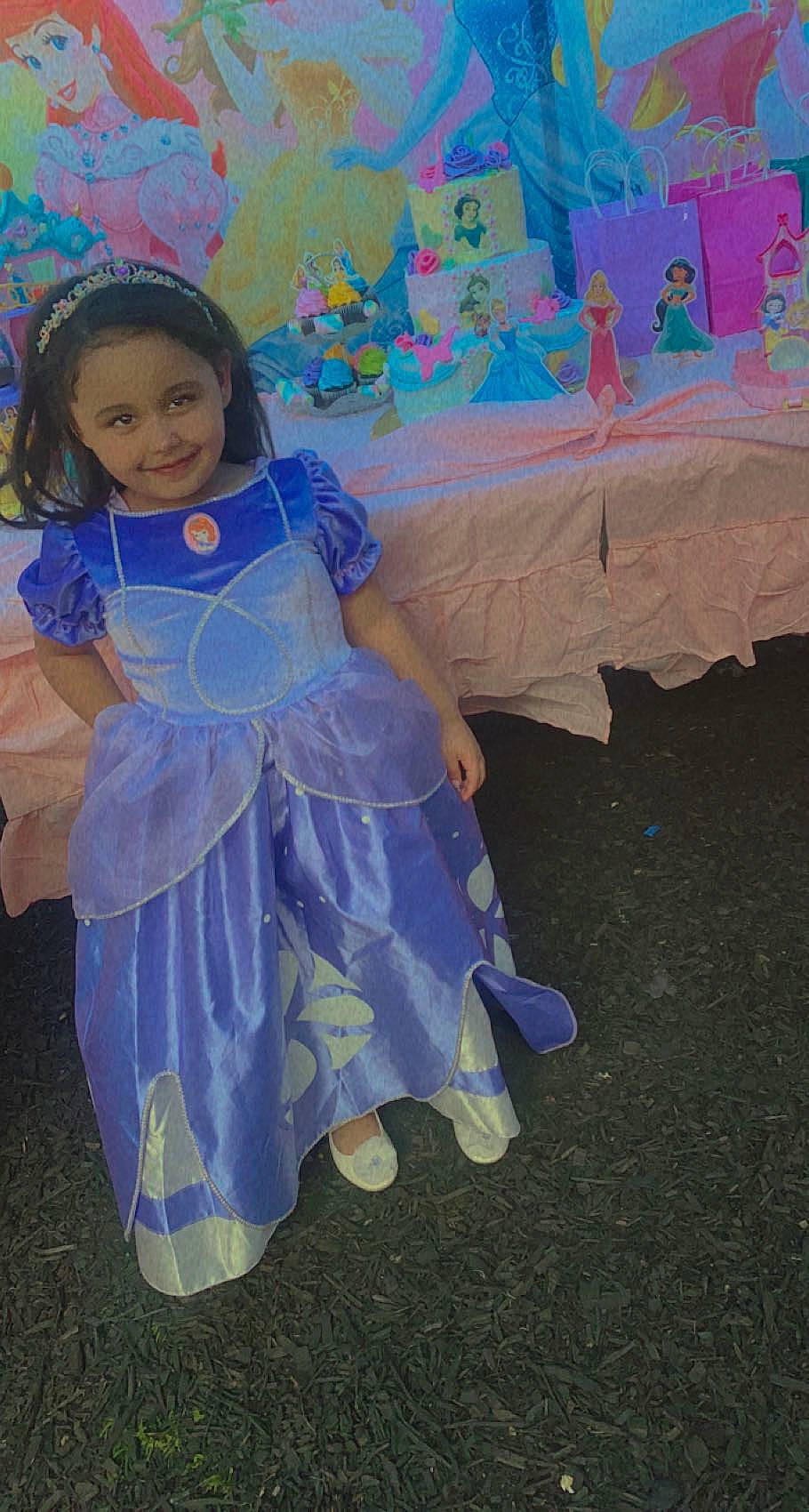 Mary Jane is registered to the contest to win money with this photo: art, baby_toddler_clothing, child, costume, day_dress, dress, event, fashion_design, fun, happy, human_body, joy, magenta, party_supply, pattern, peach, person, room, smile, toddler