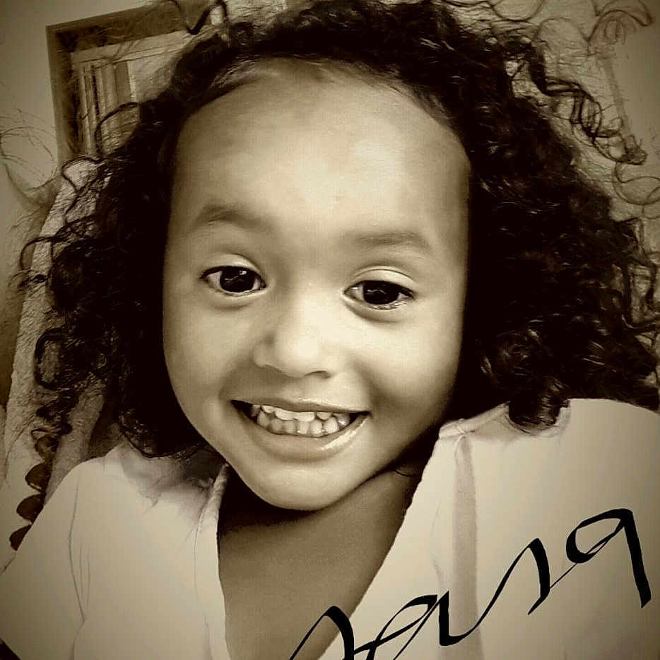 Haïlyssa a rejoint le concours — aidez-le/la à gagner de superbes lots !