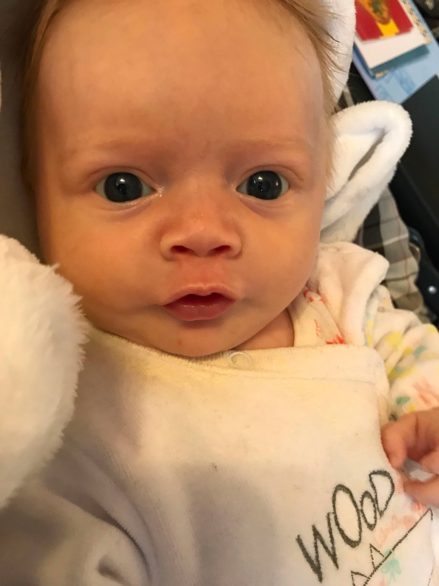 Mia participe au concours pour gagner de l'argent avec cette photo : cheek, child, ear, eye, eyebrow, face, finger, forehead, girl, head, infant, iris, lip, nose, person, product, skin, smile, toddler