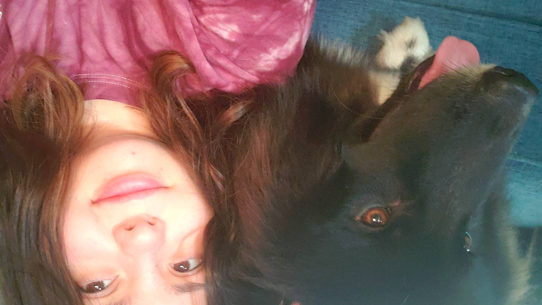 Dante is registered to the contest to win money with this photo: blond, cheek, chin, close_up, ear, eye, eyebrow, face, forehead, hair, head, human, jaw, lip, mouth, nose, organ, pink, selfie, skin