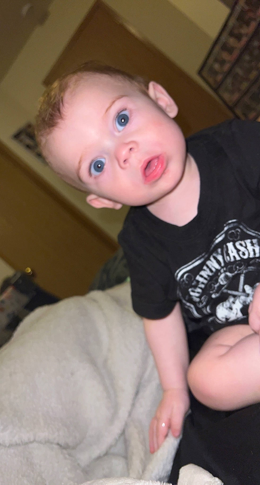 Jasper joined the competition — help win amazing prizes! arm, cheek, chin, comfort, ear, eye, face, finger, hairstyle, head, human_body, iris, jaw, leg, lip, mouth, neck, nose, person, skin