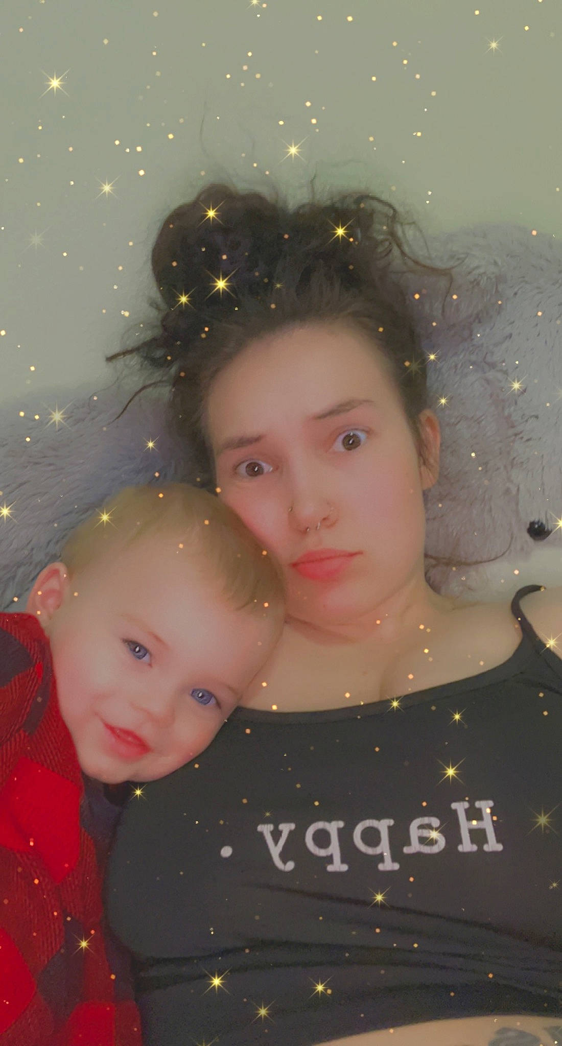 Jasper is registered to the contest to win money with this photo: art, blond, chin, event, eye, eyelash, face, flash_photography, freezing, fun, hair, hairstyle, happy, head, headgear, lip, people_in_nature, person, snow, toddler