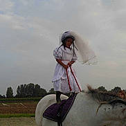 Taliane participe au concours pour gagner de l'argent avec cette photo :