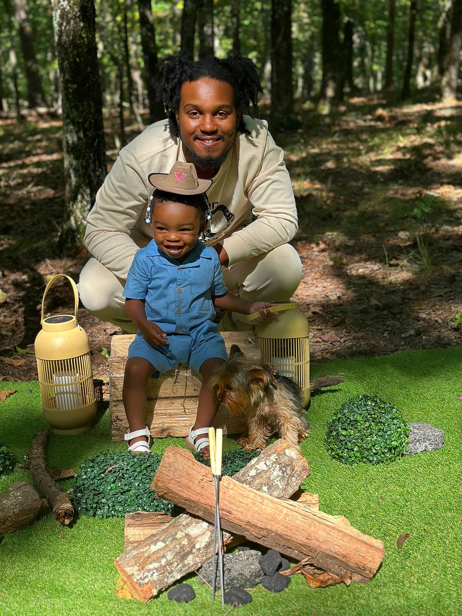 Kayoni is registered to the contest to win money with this photo: botany, child, fawn, forest, fun, grass, joy, lawn, leisure, luggage_and_bags, mammal, nature, people_in_nature, person, recreation, shoe, sitting, smile, toddler, tree