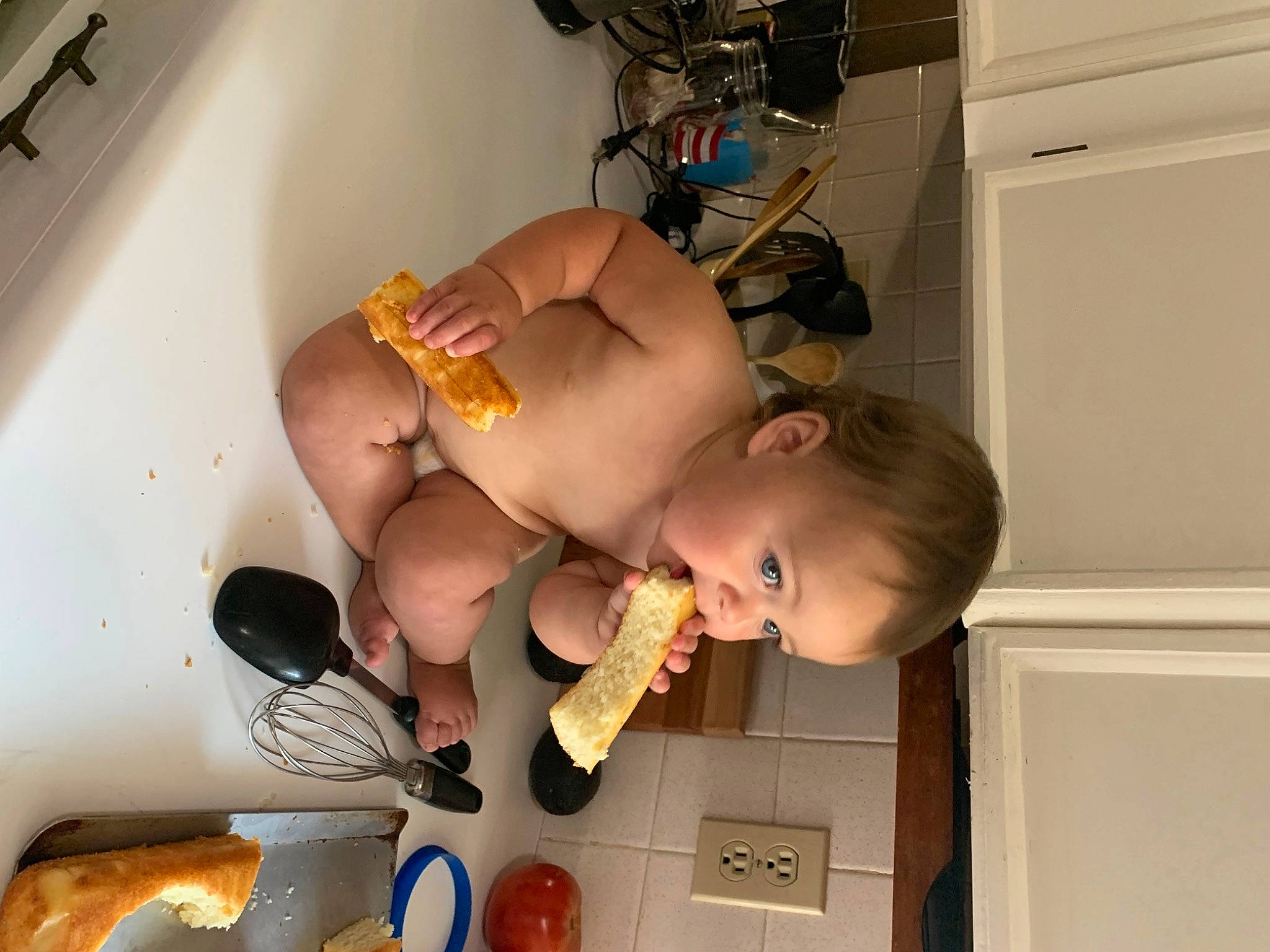 Alina is registered to the contest to win money with this photo: abdomen, baby, baby_products, bathing, chest, child, clinic, cooking, elbow, happy, homemaker, hospital, knee, medical_procedure, person, room, service, surprise, tableware, toddler