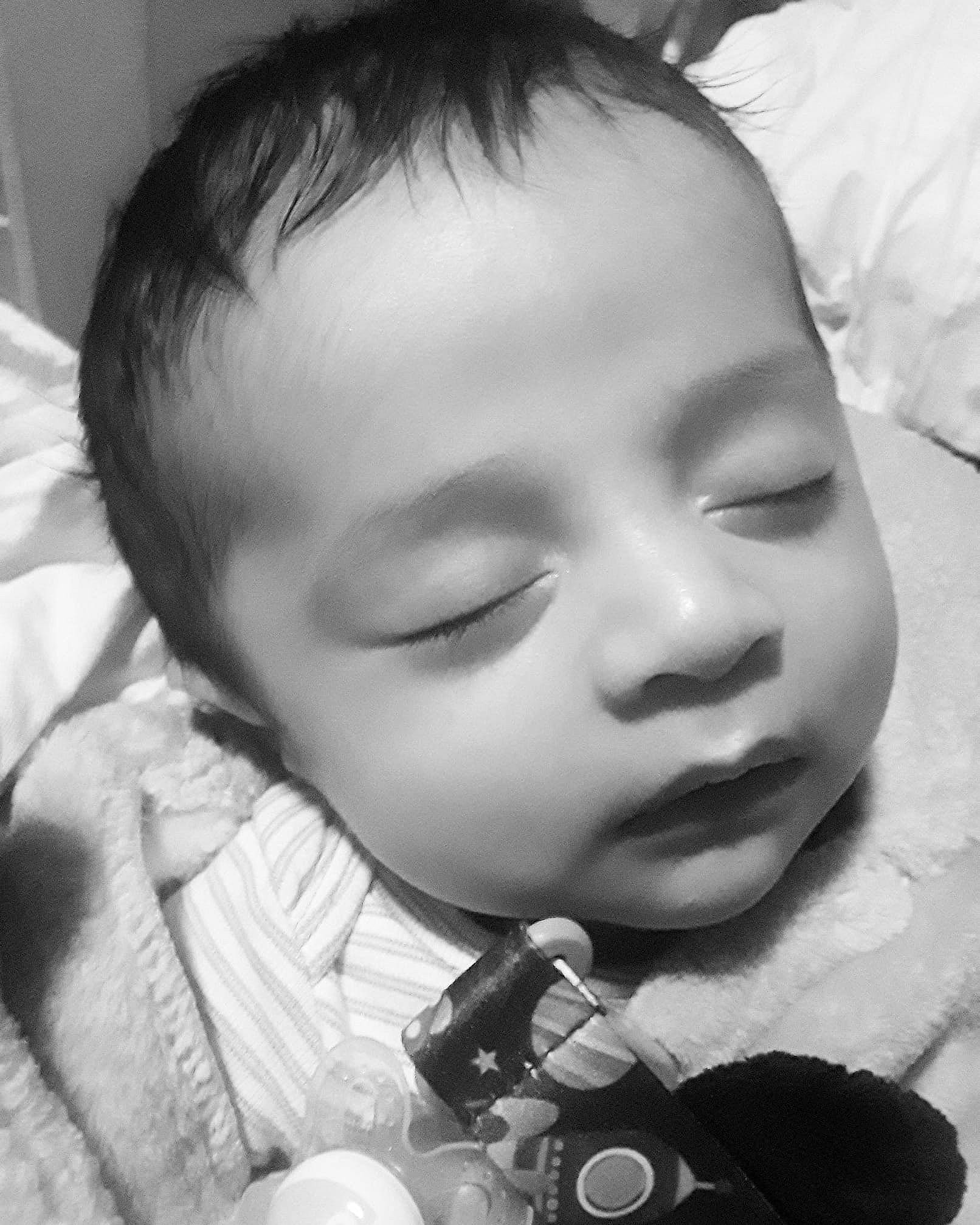 Jaime is registered to the contest to win money with this photo: baby, black_and_white, cheek, child, cool, ear, eye, eyebrow, face, forehead, head, lip, monochrome, monochrome_photography, mouth, nose, person, photography, skin, toddler