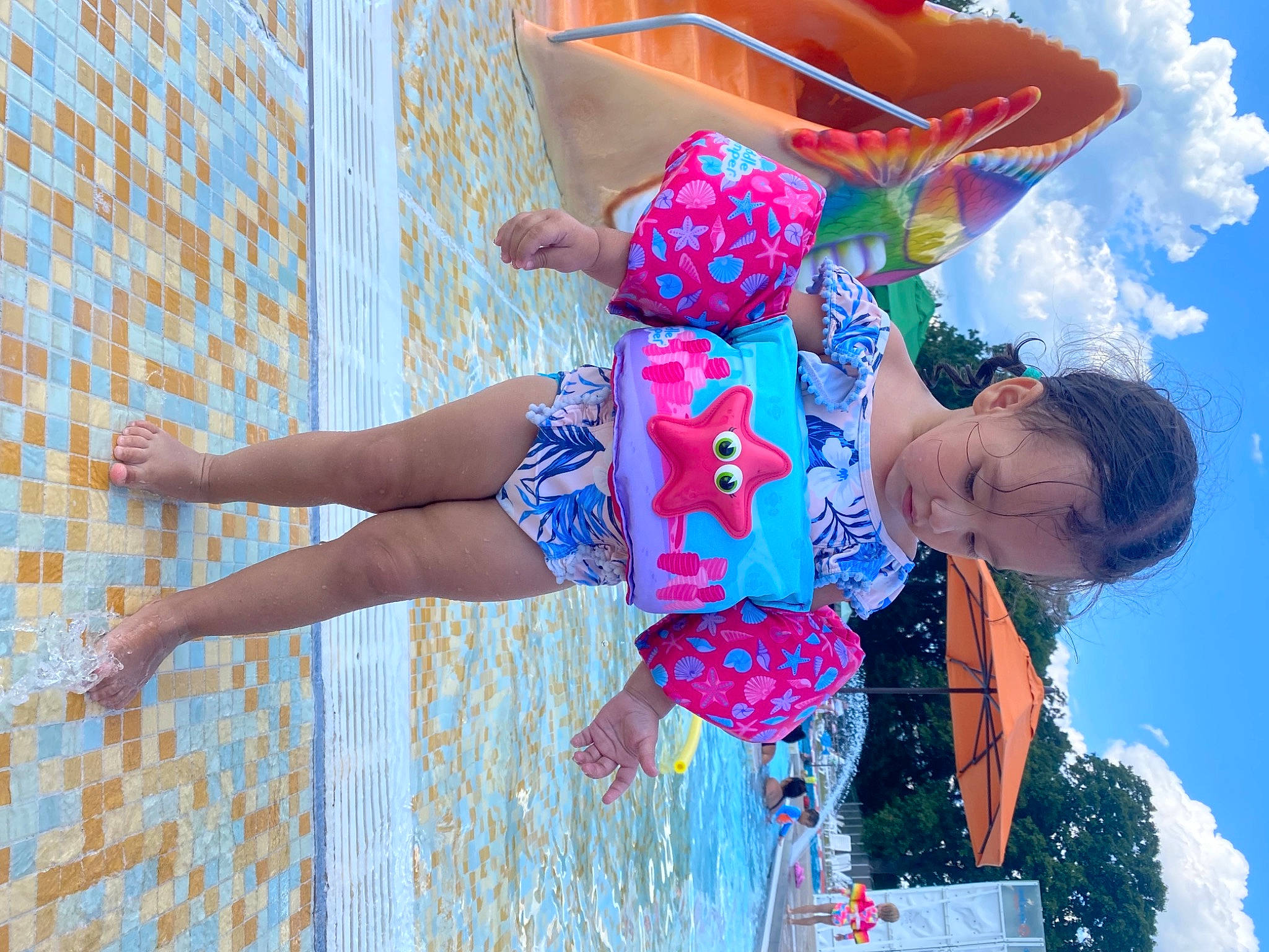 Zendaya joined the competition — help win amazing prizes! azure, beauty, cloud, electric_blue, event, fun, happy, human, human_leg, leisure, pattern, people_in_nature, person, recreation, sky, summer, sunglasses, thigh, travel, tree