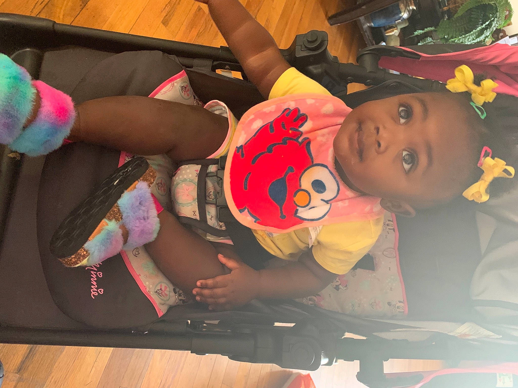 Zavaia is registered to the contest to win money with this photo: baby, baby_products, baby_toddler_clothing, cheek, child, comfort, elbow, foot, fun, happy, human_leg, knee, mouth, person, pink, room, sitting, skin, thigh, toddler