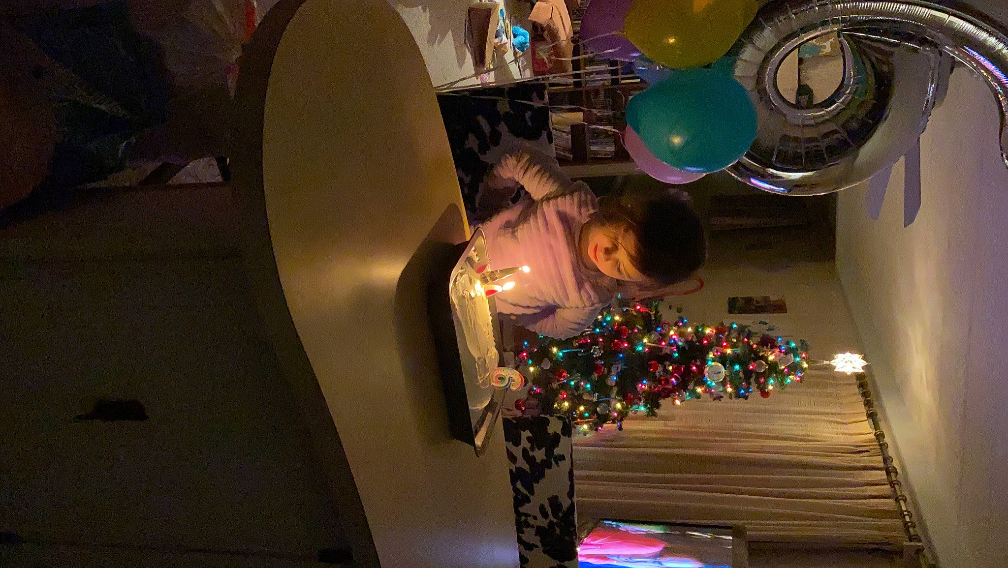 Kathleen is registered to the contest to win money with this photo: art, automotive_design, balloon, ceiling, circle, design, event, eyewear, fun, games, glass, leisure, machine, party_supply, pattern, person, recreation, room, space, tree