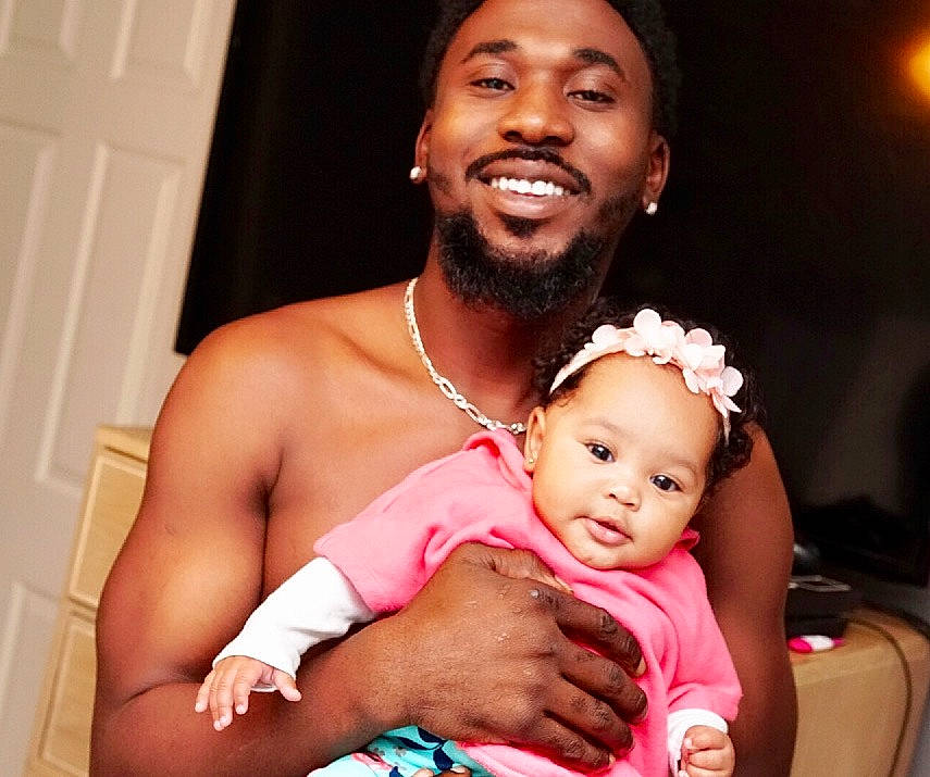 Kalia joined the competition — help win amazing prizes! baby, beauty, birth, child, daughter, face, family, father, hand, happy, human, joy, love, male, mother, muscle, people, person, skin, smile