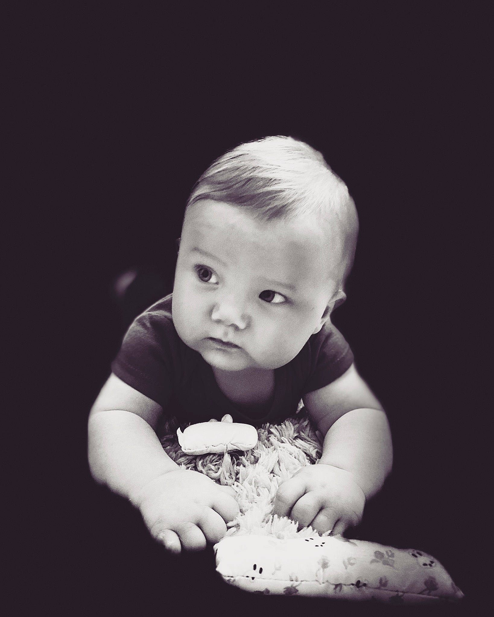 Syrus Jo is registered to the contest to win money with this photo: art, baby, baby_toddler_clothing, cheek, child, darkness, finger, flash_photography, flooring, fun, happy, monochrome, monochrome_photography, mouth, person, portrait_photography, sitting, sleeve, still_life_photography, stock_photography