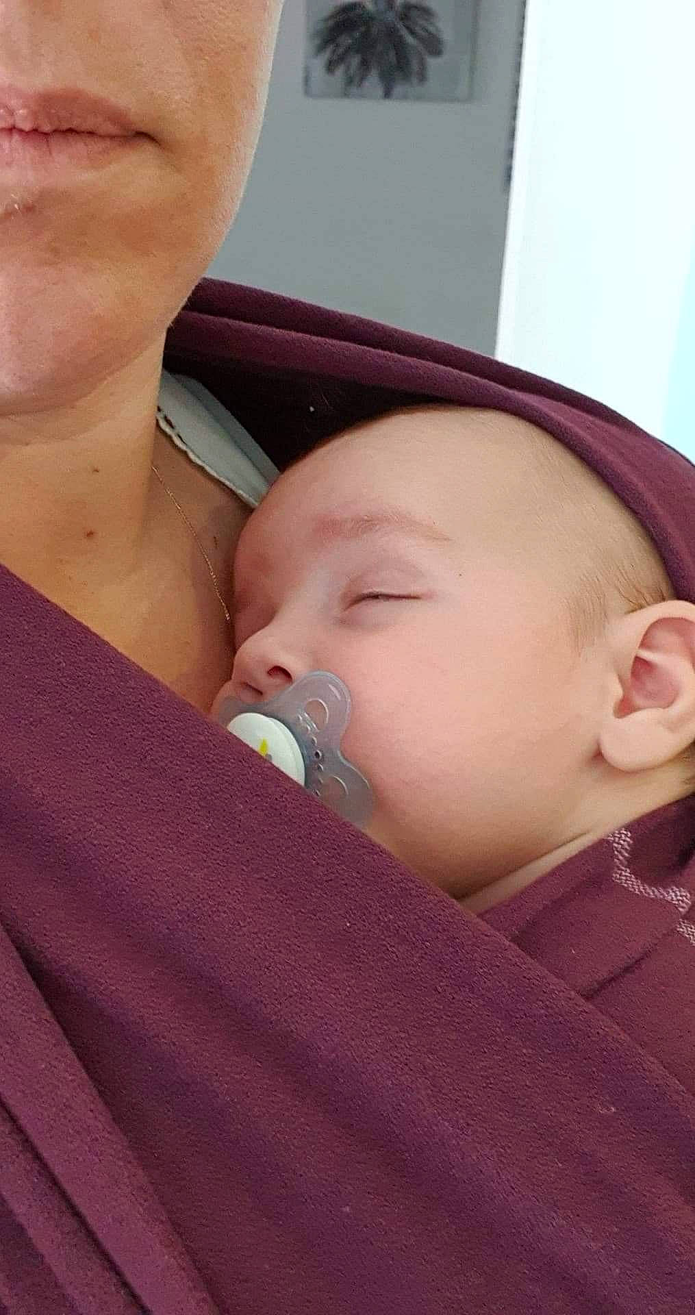 Mallory a rejoint le concours — aidez-le/la à gagner de superbes lots ! baby, cheek, child, chin, ear, face, mouth, neck, nose, person, skin, sleep, toddler