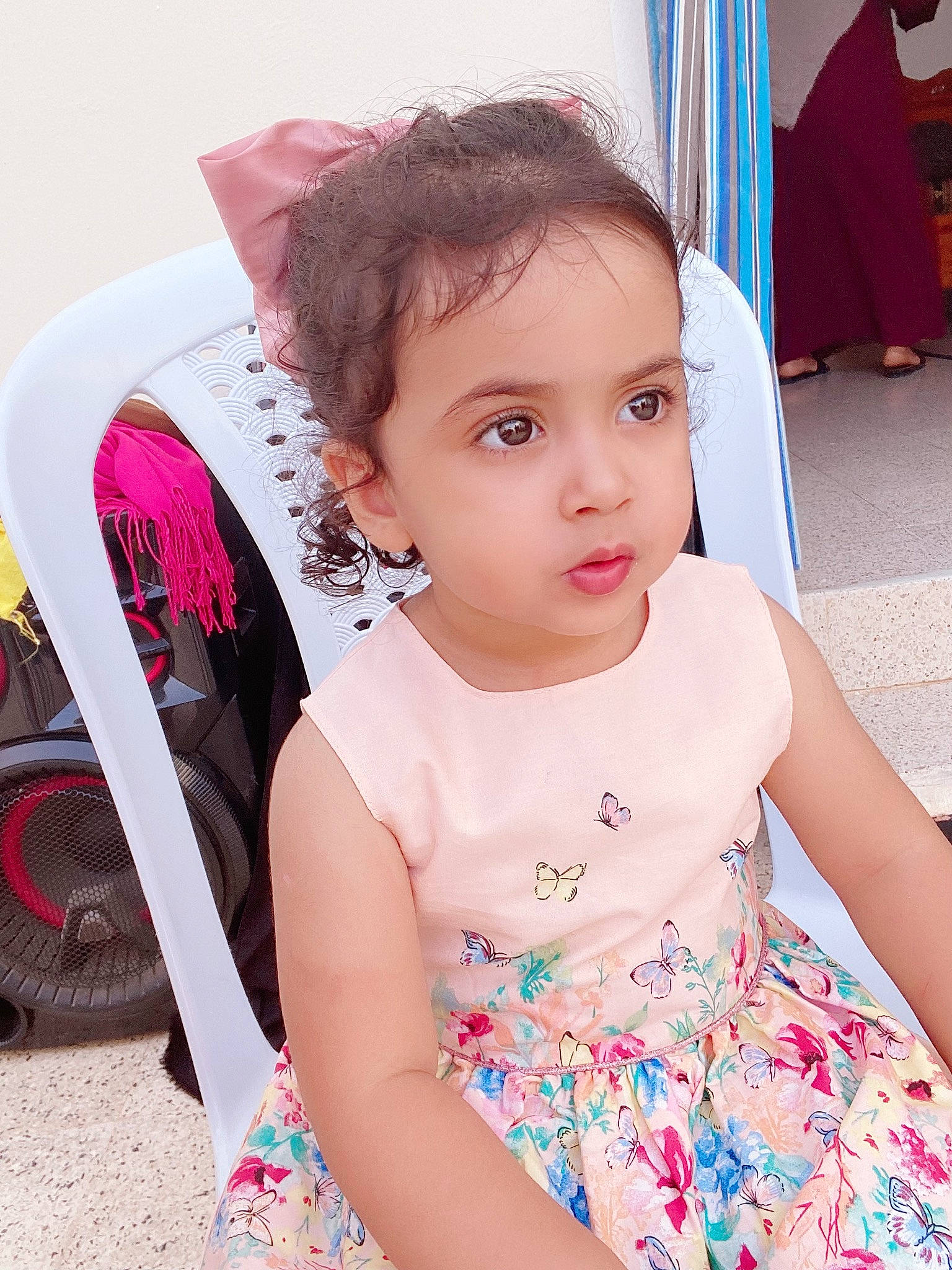 Lilia participe au concours pour gagner de l'argent avec cette photo : baby_toddler_clothing, cheek, chin, cool, dress, eye, eyelash, facial_expression, fashion, happy, lip, neck, person, photograph, pink, shoulder, skin, sleeve, textile, toddler