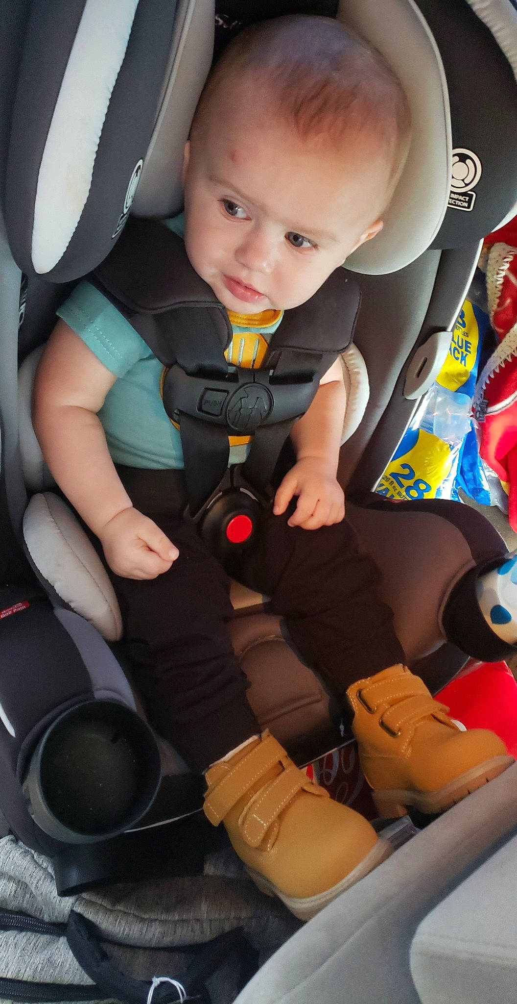 Ashtyn is registered to the contest to win money with this photo: baby, baby_carriage, baby_in_car_seat, baby_products, baby_toddler_clothing, car_seat, child, comfort, finger, fun, human_body, knee, lap, person, personal_protective_equipment, photograph, product, seat_belt, snapshot, toddler