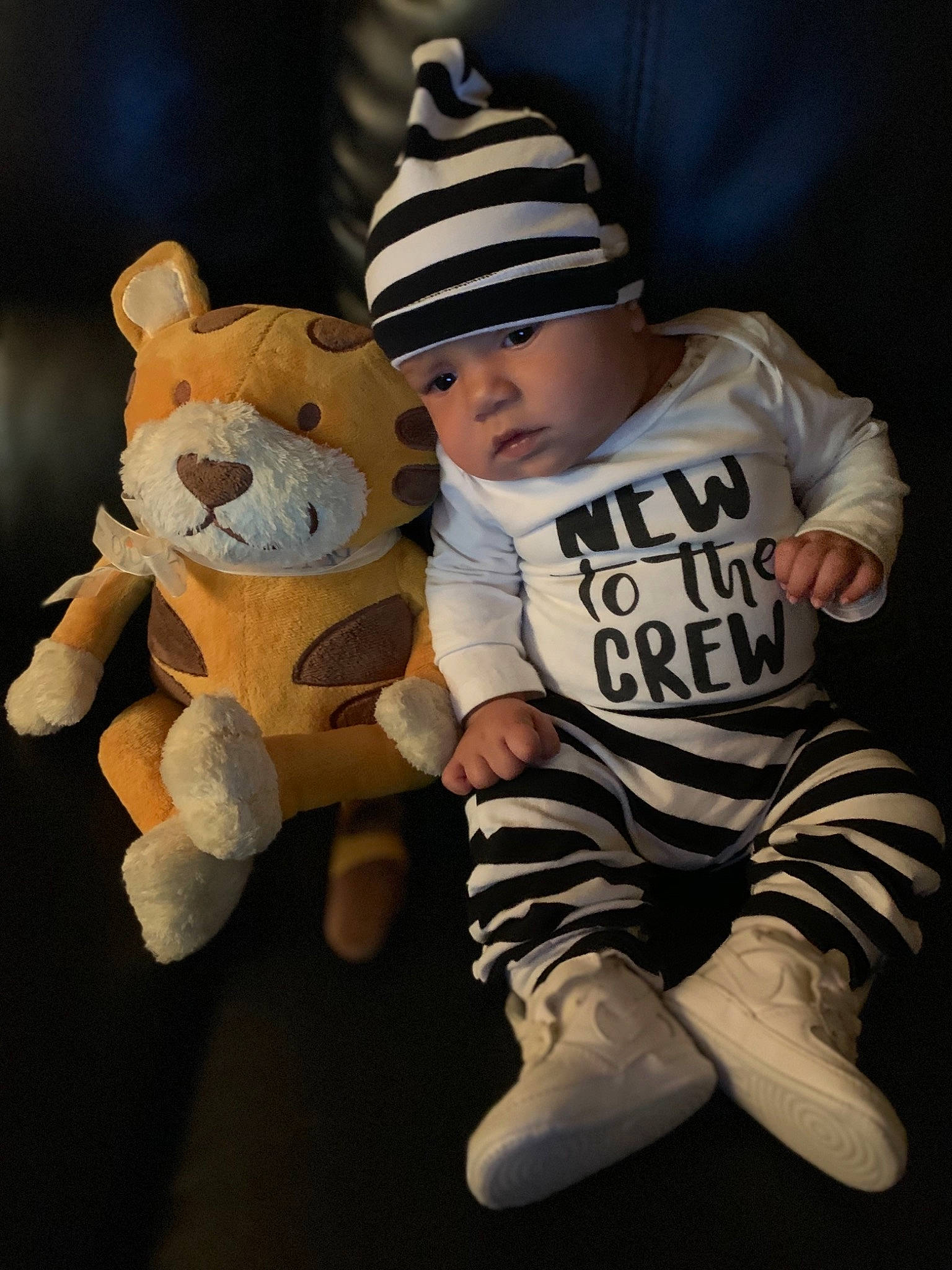 Dracó is registered to the contest to win money with this photo: baby, beanie, bear, cheek, child, fur, happy, headwear, person, plush, product, stuffed_toy, t_shirt, teddy_bear, toddler, toy, yellow