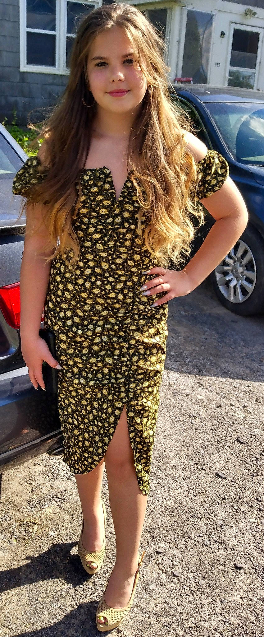 Melia joined the competition — help win amazing prizes! automotive_tire, car, denim, dress, eyewear, fashion, hand, jeans, joy, knee, land_vehicle, leg, neck, person, shoulder, sleeve, sportswear, sunglasses, thigh, tire