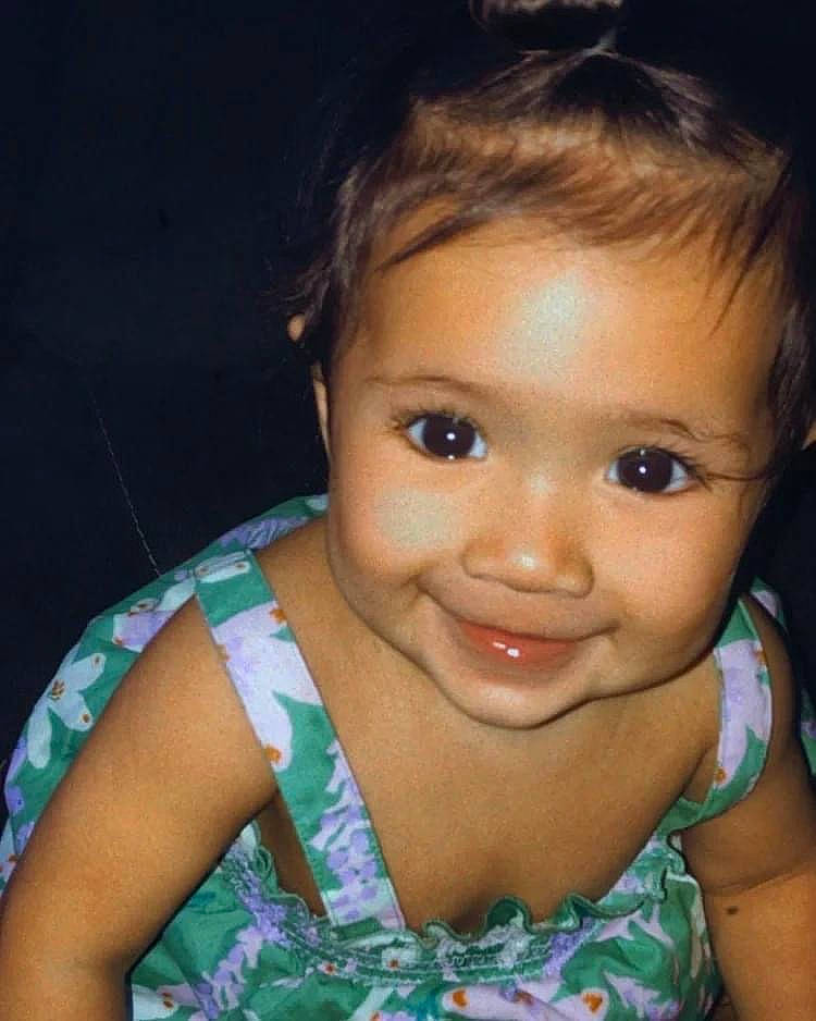 Camila joined the competition — help win amazing prizes! arm, beauty, black_hair, cheek, chin, ear, eyebrow, eyelash, flash_photography, forehead, happy, human_body, iris, joy, lip, mouth, neck, nose, person, skin