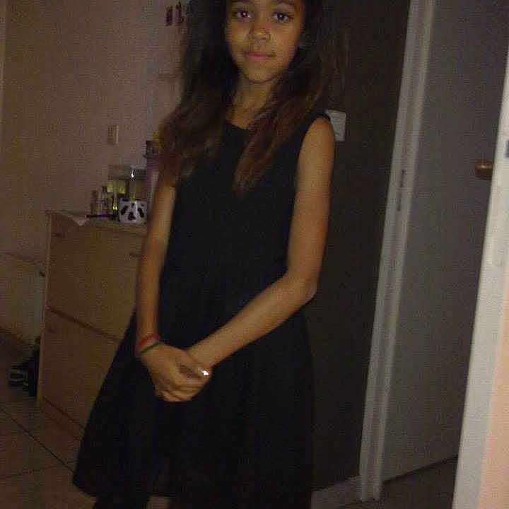 Cindy participe au concours pour gagner de l'argent avec cette photo :
