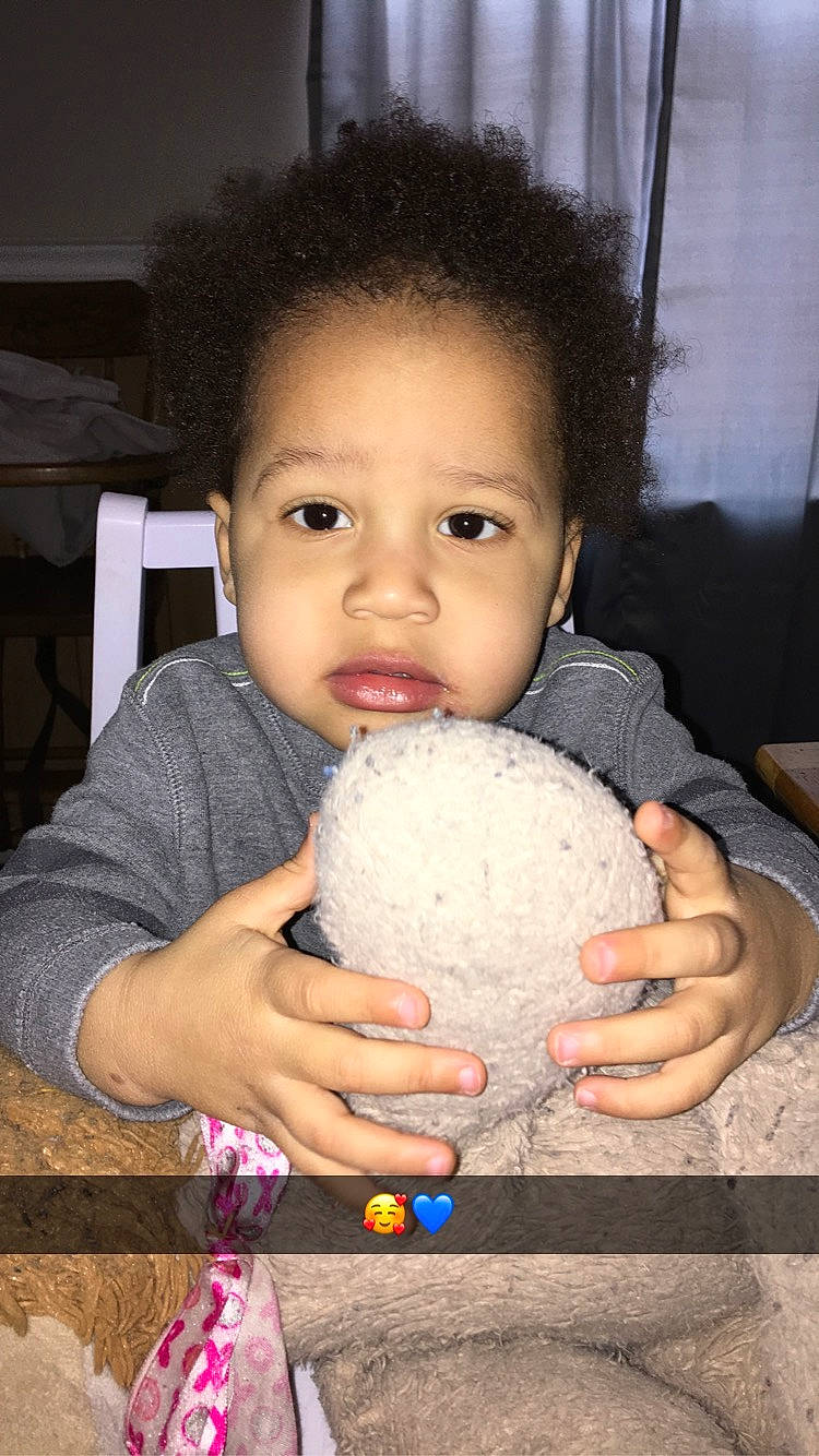 Francisco is registered to the contest to win money with this photo: child, comfort_food, food, person, play, toddler