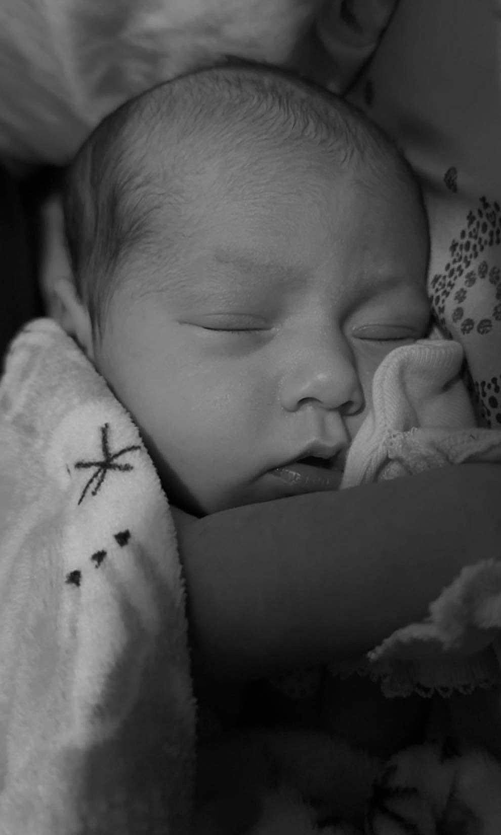 Emerald joined the competition — help win amazing prizes! baby, baby_sleeping, bedtime, cheek, child, comfort, eye, finger, flash_photography, gesture, hand, happy, iris, linens, monochrome, monochrome_photography, nap, nose, person, skin