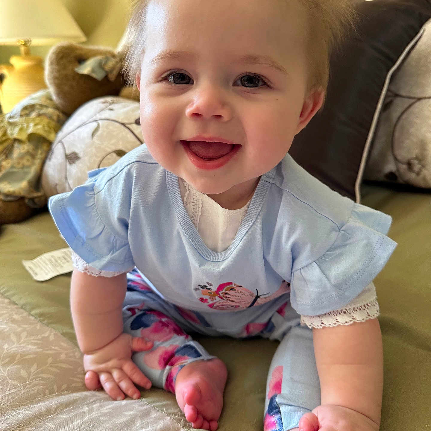Lana is registered to the contest to win money with this photo: baby, babylaughing, bodypart, clothing, couch, crawling, cushion, face, finger, furniture, hand, happy, head, homedecor, lamp, pants, person, photography, portrait, sitting