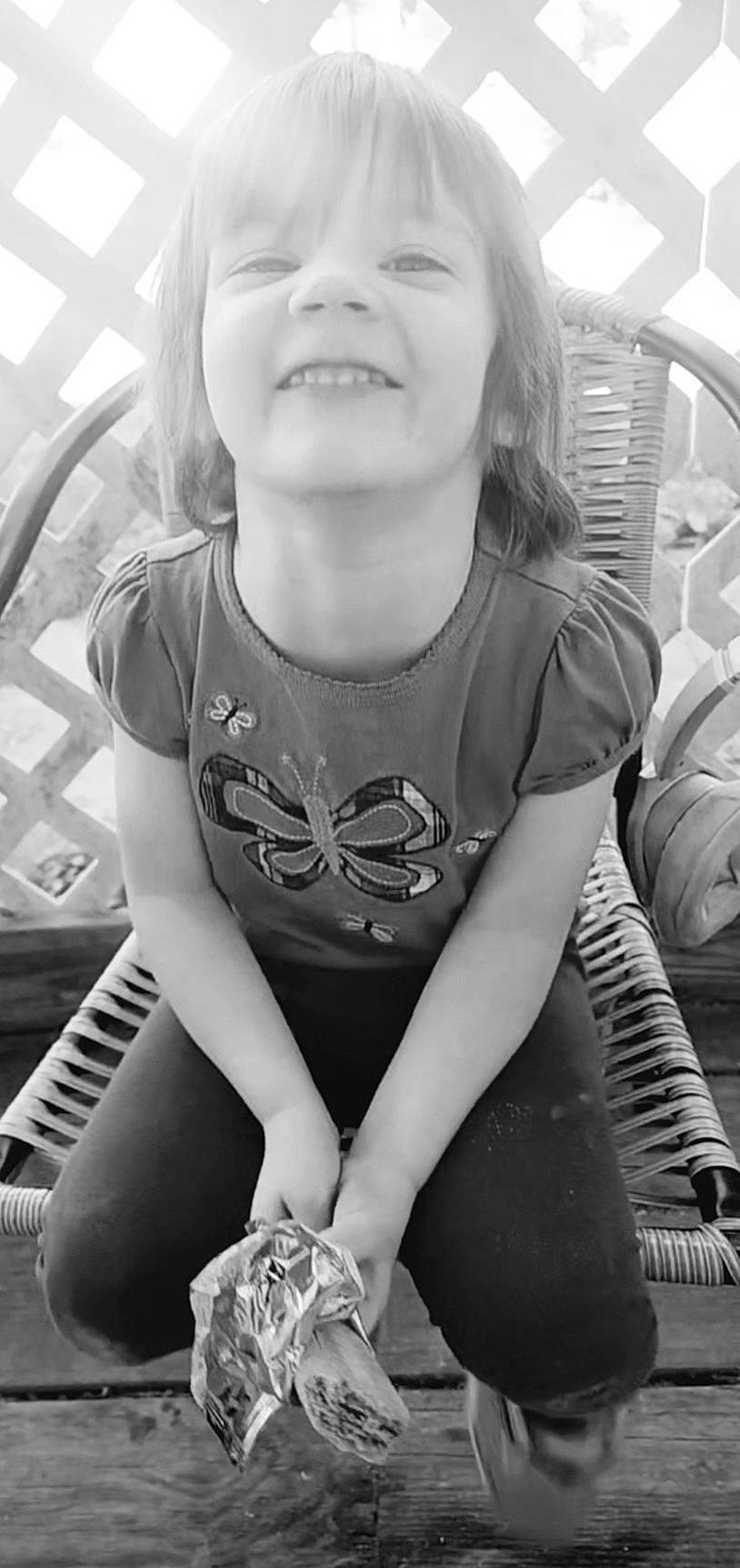 August is registered to the contest to win money with this photo: black, black_and_white, cool, fashion, finger, gesture, hairstyle, hand, happy, human, joy, monochrome, mouth, organ, person, photograph, skin, smile, style, summer