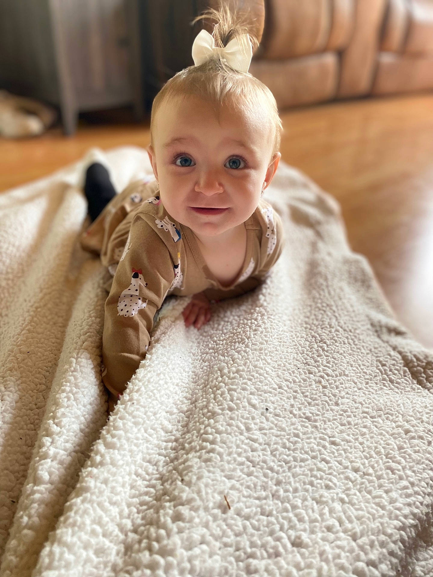 Alice joined the competition — help win amazing prizes! baby, blanket, blonde, crawling, face, hair, happy, head, newborn, person, photography, portrait, quilt, sitting, smile, towel