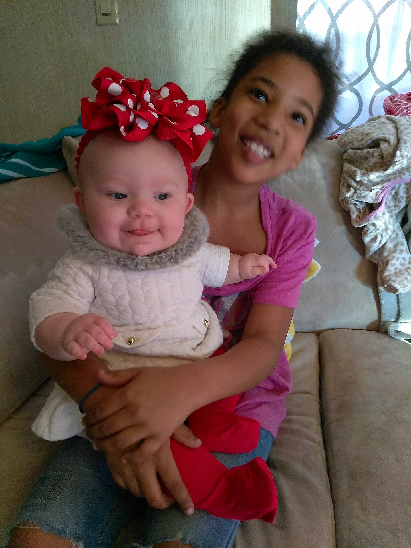 Kadynce joined the competition — help win amazing prizes! abdomen, baby_products, child, day, fun, girl, hair_accessory, headband, headgear, infant, iris, joy, mother, pink, product, red, skin, smile, textile, toddler