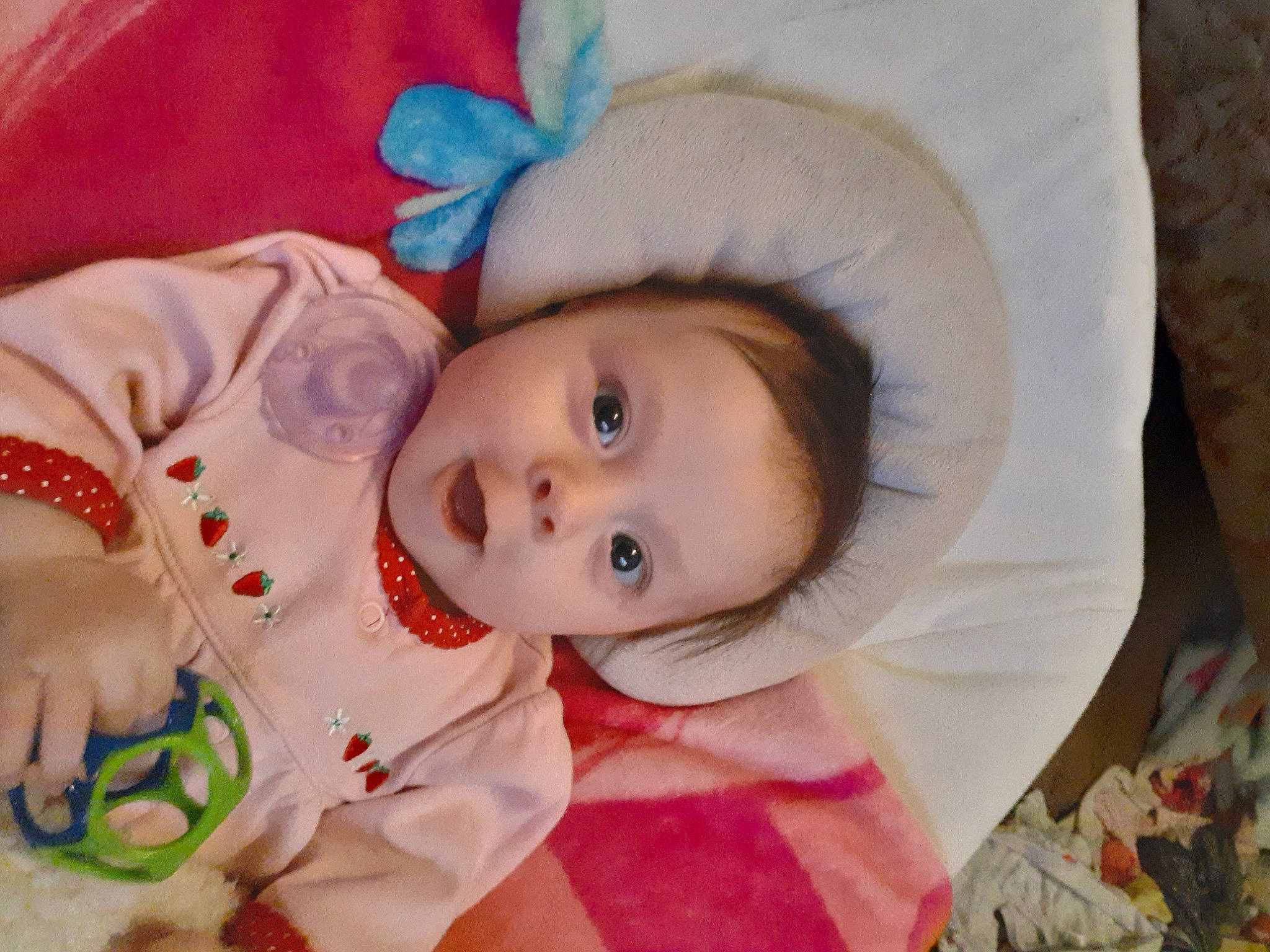 Alice is registered to the contest to win money with this photo: baby, bedtime, cheek, child, person, surprise, toddler