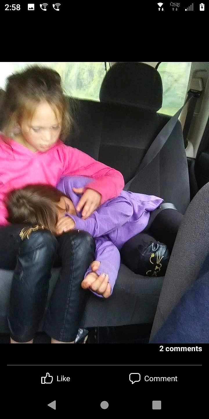 Lakesha is registered to the contest to win money with this photo: auto_part, automotive_design, car, car_seat, car_seat_cover, comfort, family_car, fun, head_restraint, lap, leg, luxury_vehicle, motor_vehicle, person, purple, seat_belt, steering_wheel, toddler, tree, vehicle