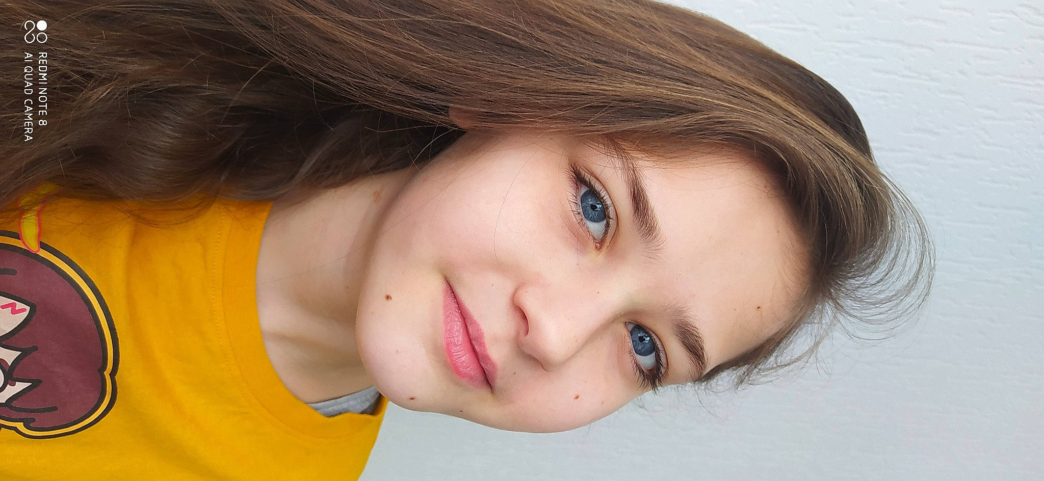 Kassydee a rejoint le concours — aidez-le/la à gagner de superbes lots ! blond, brown_hair, cheek, chin, electric_blue, eyebrow, eyelash, flash_photography, forehead, iris, jaw, joy, layered_hair, lip, long_hair, makeover, neck, nose, person, plant