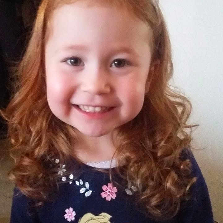 Eden participe au concours pour gagner de l'argent avec cette photo :