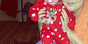 Esmae is registered to the contest to win money with this photo: