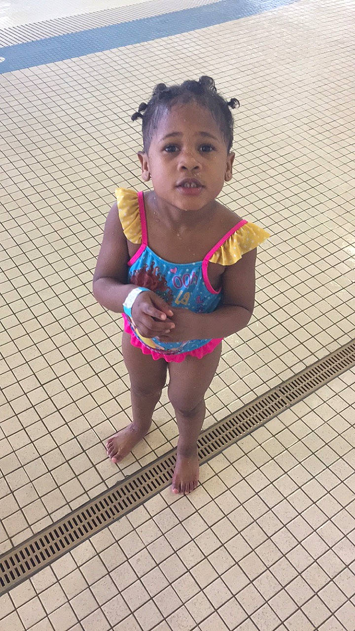 Ayva is registered to the contest to win money with this photo: baby, child, fun, head, leg, person, pink, play, recreation, skin, smile, summer, toddler, vacation